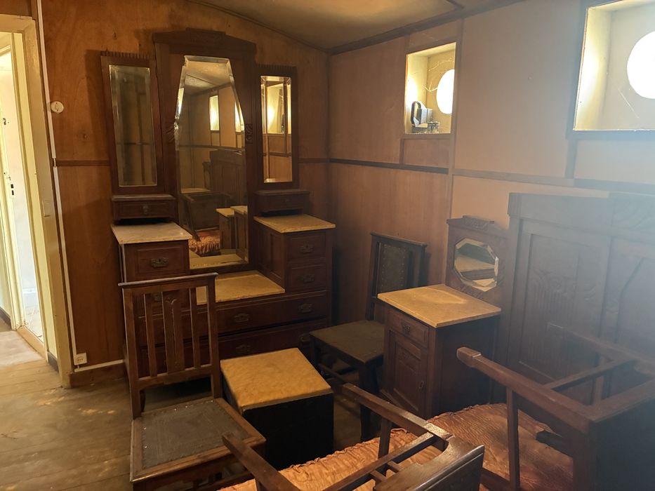 Ofereço moveis sala quarto completos maple