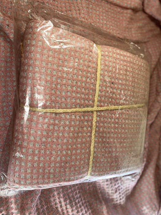 Теплий плед La Modno — рожевий