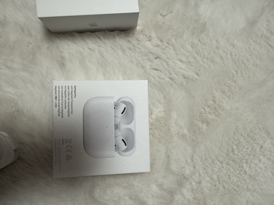 sluchawki airpods pro