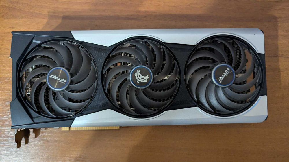 Sapphire Radeon RX 6900 XT NITRO+ SE