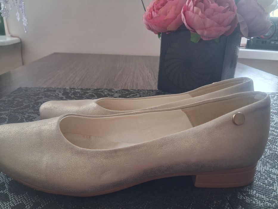 Sprzedam buty - baleriny