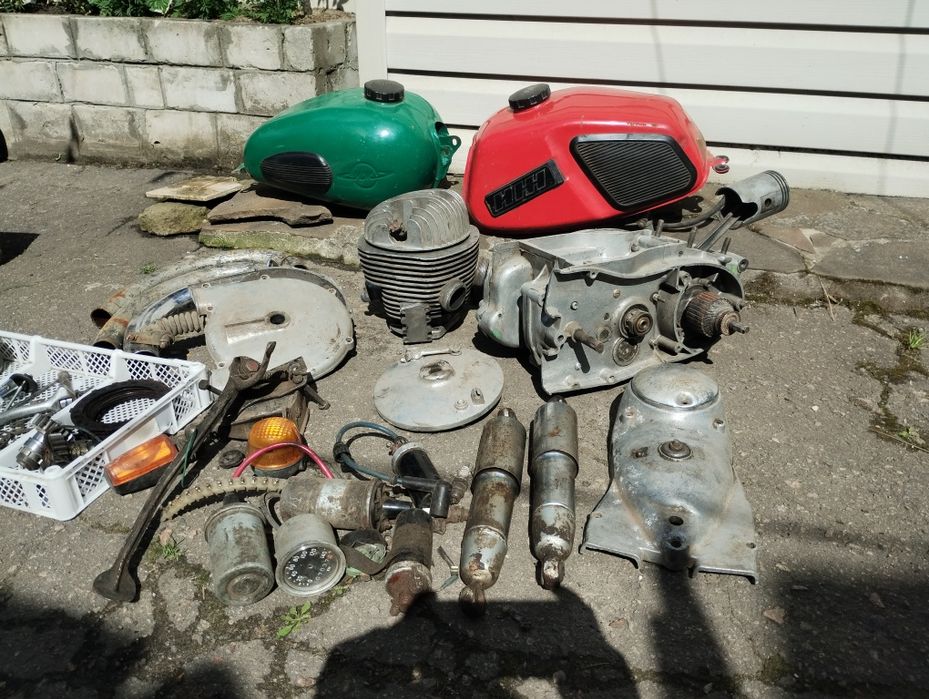 Продам запчасти ИЖ 56