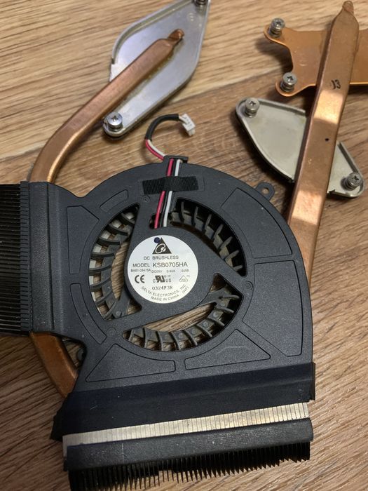 Кулери/ системи охолодження для ноутбука Леново та Самсунг