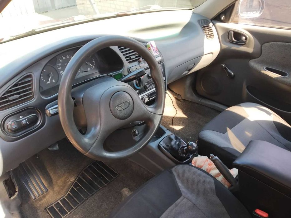 Автомобиль  Sens