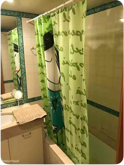 T3 em Olivais com 3 casas de banho e garagem