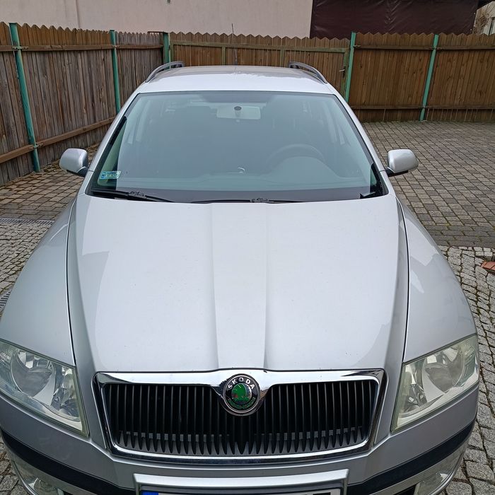 Sprzedam samochód marki Skoda Octavia 2