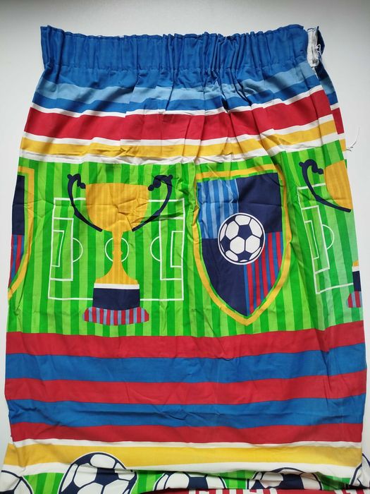 Zasłona piłkarska do dziecięcego pokoju