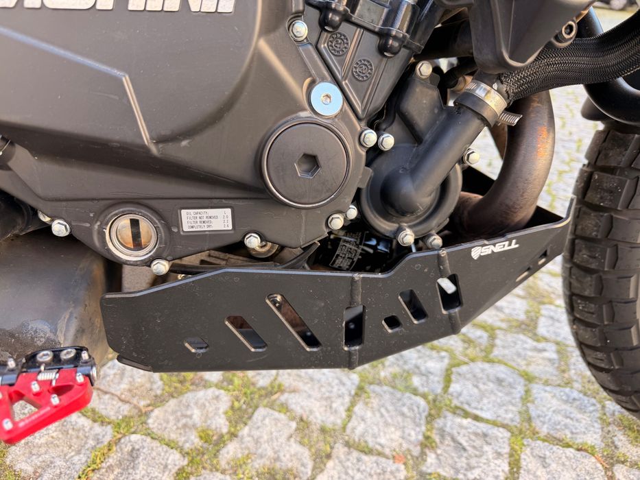 Moto Morini X-Cape 649 – Pronta para Estrada e Todo-o-Terreno