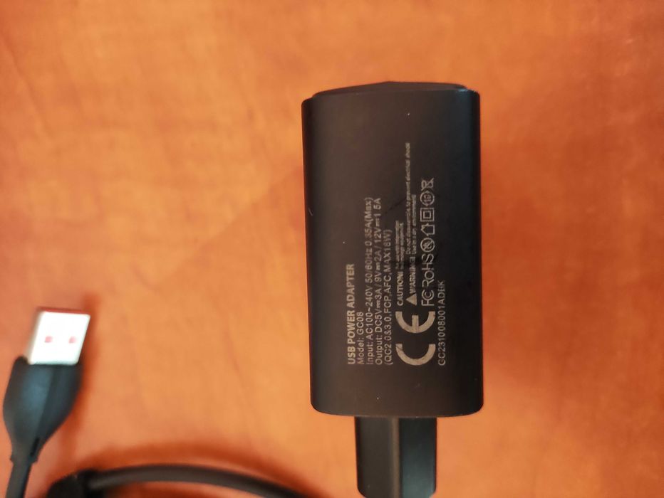Ładowarka sieciowa Qoovi 18w QC3.0 + 1m kabel