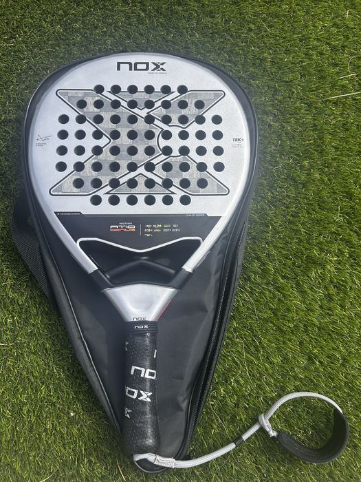Raquete padel NOX AT10 18k
