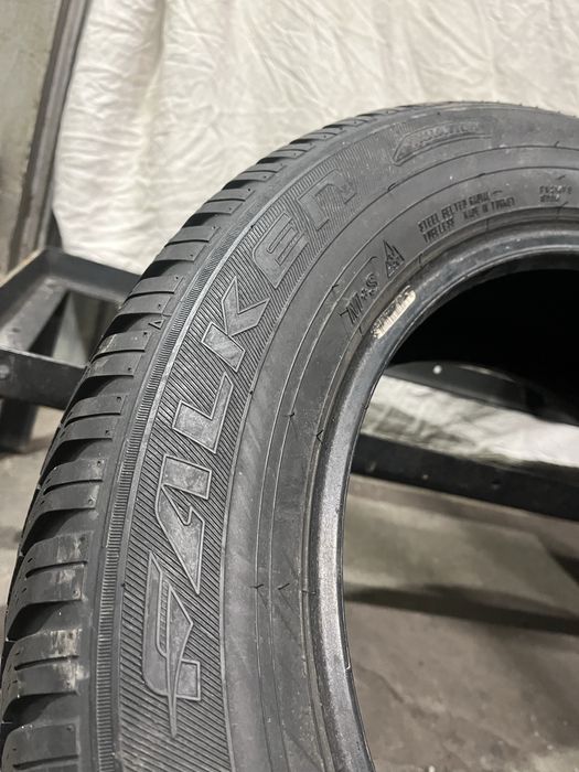 nr33 2 opony zimowe falken 205/60/16