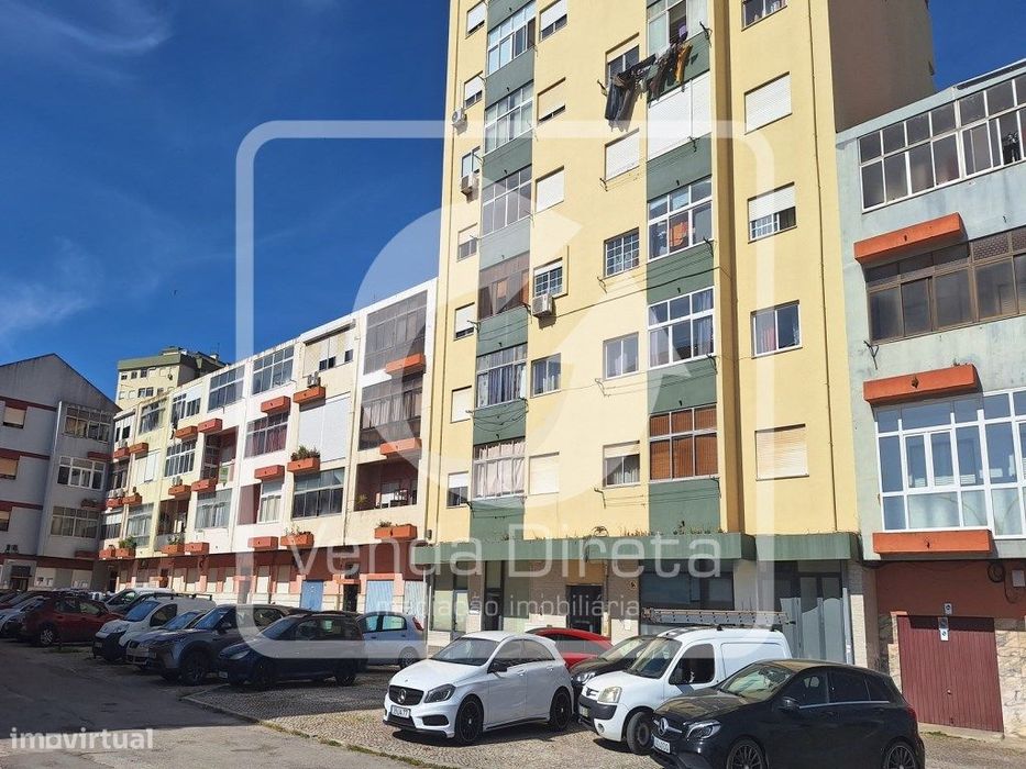 Apartamento T1 nos Casquilhos, Barreiro.