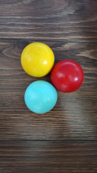 Zabawka edukacyjna tor grawitacyjny kulodrom Janod