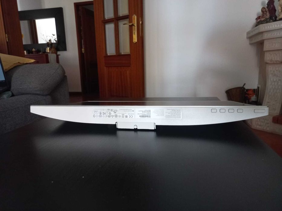 Monitor HP Pavilion 23 xw - Full HD 23 polegadas 60 Hz