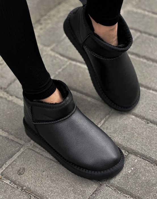 Зручні та стильні жіночі уггі