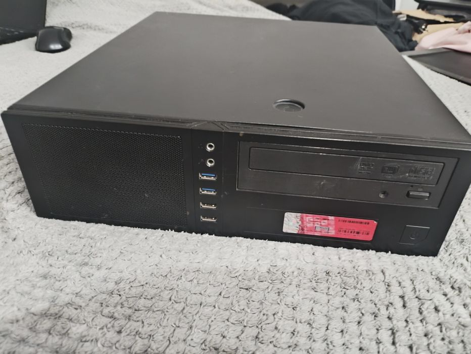 Komputer biurowy ASUS | Intel Pentium Gold G6400 | 8 GB DDR4 | SSD + 750 GB | Windows 10 Pro | Wi-Fi