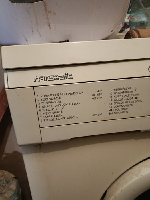 Продам стиральную машинку