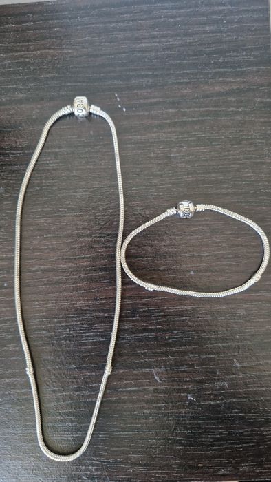 Colar de Corrente e Pulseira Snake da Pandora