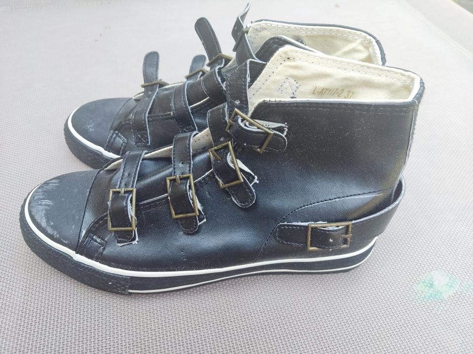 Buty damskie botki do kostki Na lekkim koturnie czarne