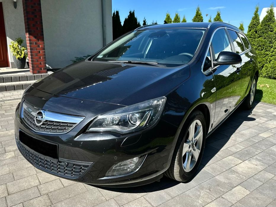 Opel Astra - Super stan - Temmpat - Klimatyzacja automatyczna