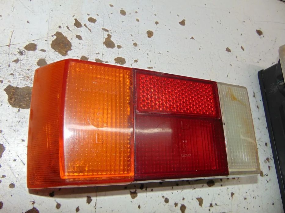 VW Golf 1 farolim