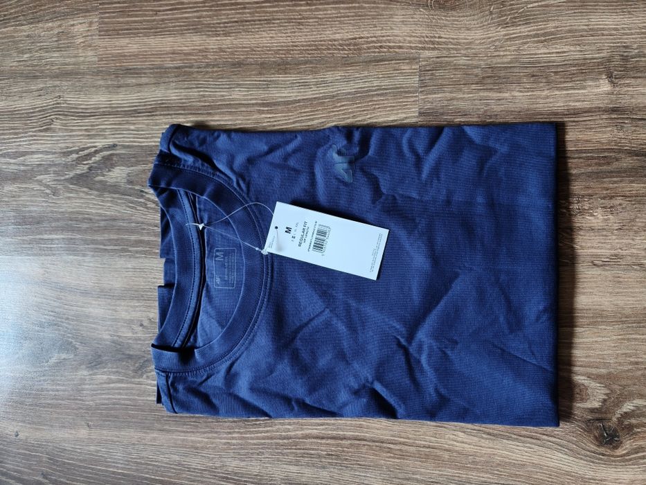 Longsleeve męski granatowy rozmiar M z małym logo 063