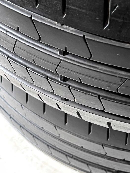 Pneus Pirelli Pzero PZ4 - 225/40/19 - Excelentes
