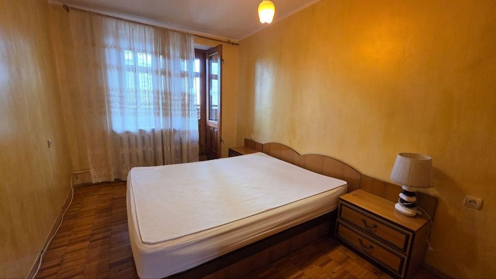 Продам 3-кімнатну квартиру на Жукова. Одеса Таїрова (340-154)