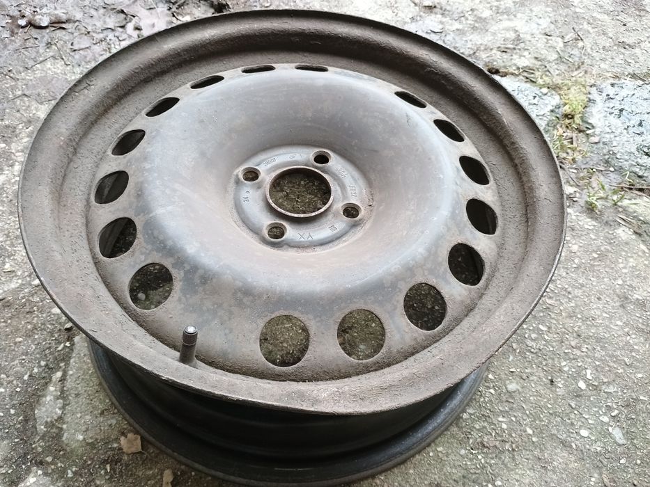 Felgi stalowe chyba od opla