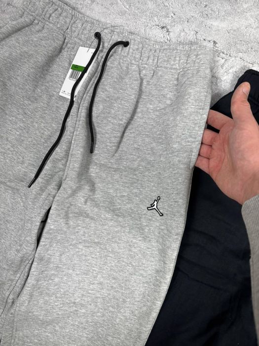 Спортивні штани Jordan Essentials