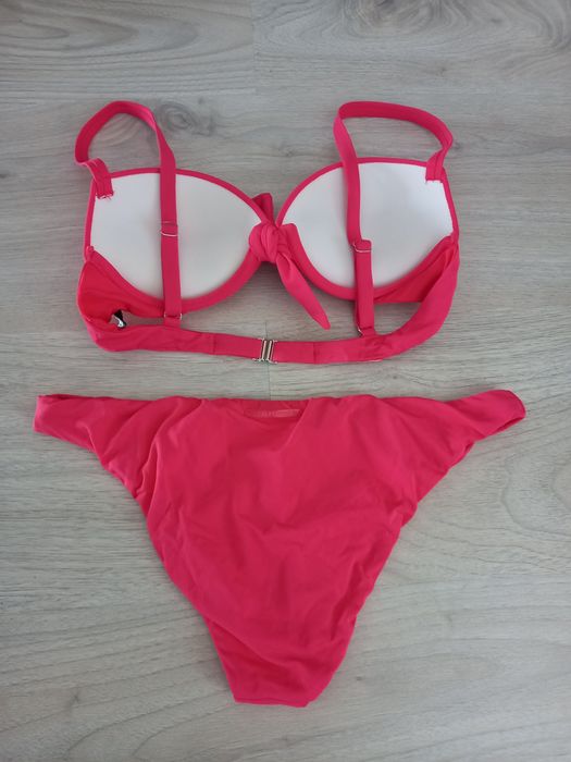 Bikini calzedonia em ótimo estado