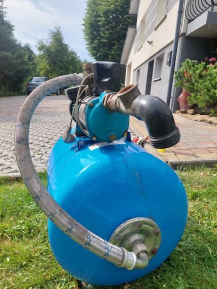 Zestaw hydroforowy pompa i zbiornik