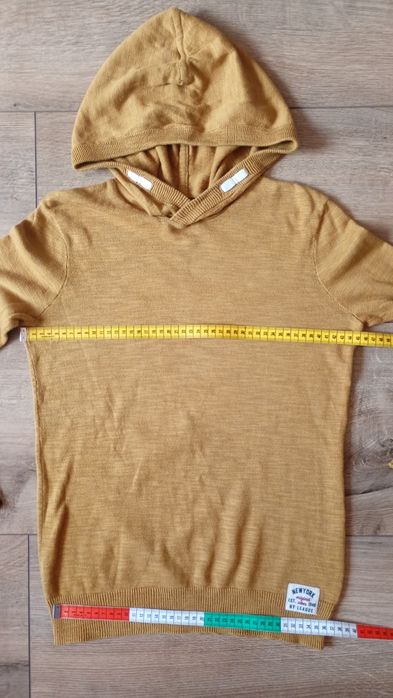 Sweter chłopięcy H&M roz 146/152