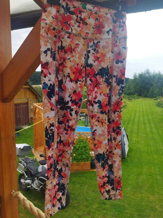 Legginsy do jogi. Alpana  Nowe.