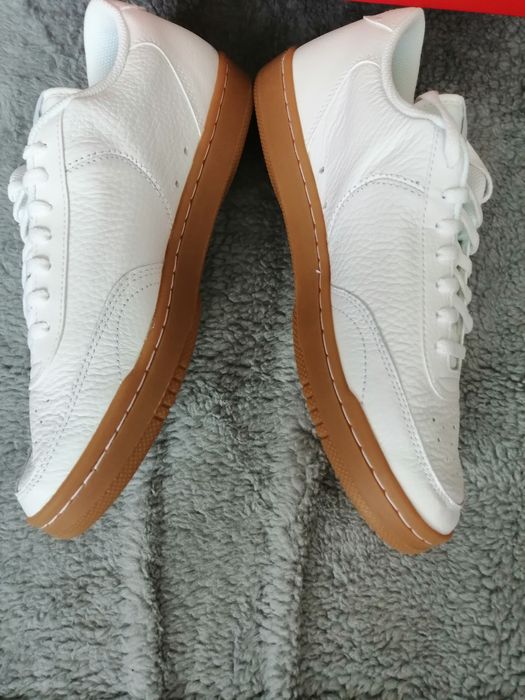 Buty Nike (skórzane) - Nowe