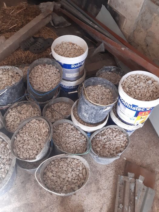 Brita 1000kg com baldes