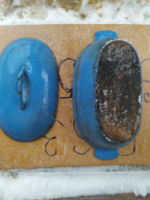 Продам разную посуду .