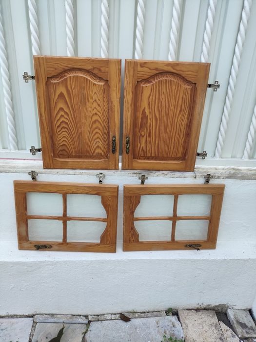 4 portas de armário