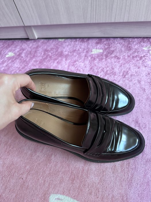 Лофери H&M лакові 38 розміру