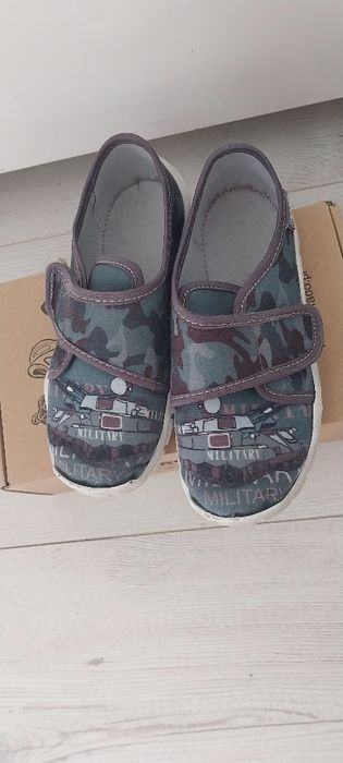 Kapcie moro dla chlopca 30/31 smyk