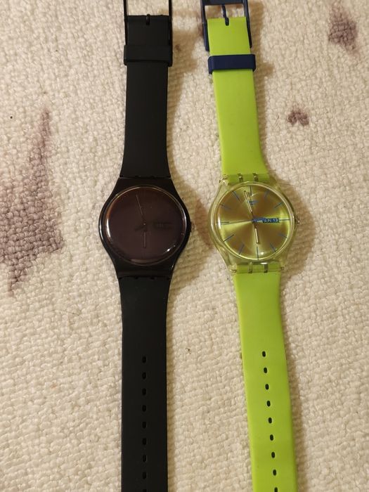 Zestaw zegarków Swatch.