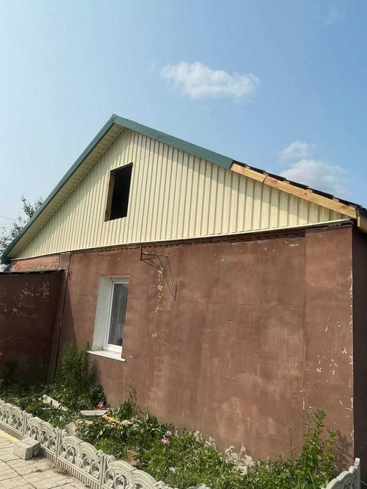 ДОМ ПОД КЛЮЧ: фундамент, кровля, ремонт, забор, тротуар. Окна, двери