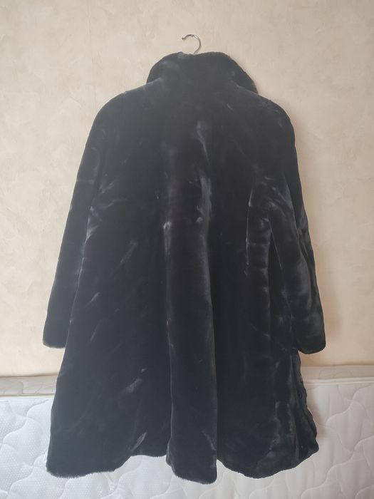 Шуба зимова хутряна