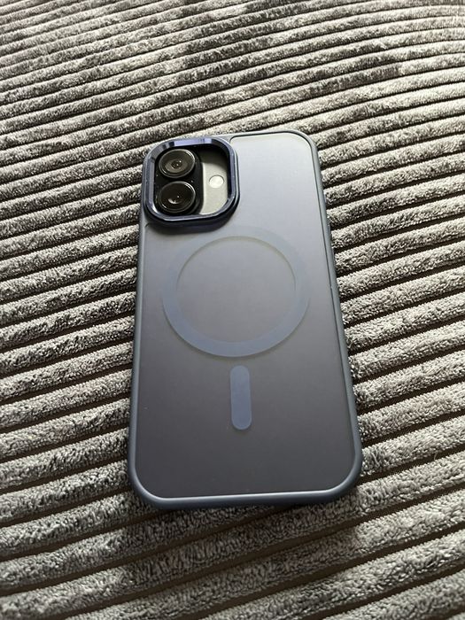 Iphone 16  bateria 100%
