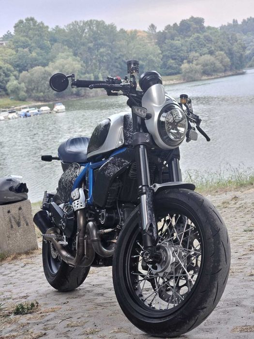 Ducati Scrambler cafe racer 2020
