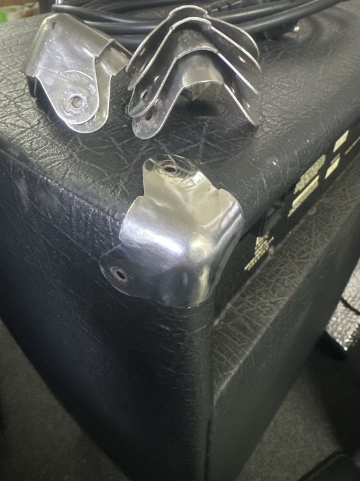 Amplificador de baixo Trace Elliot