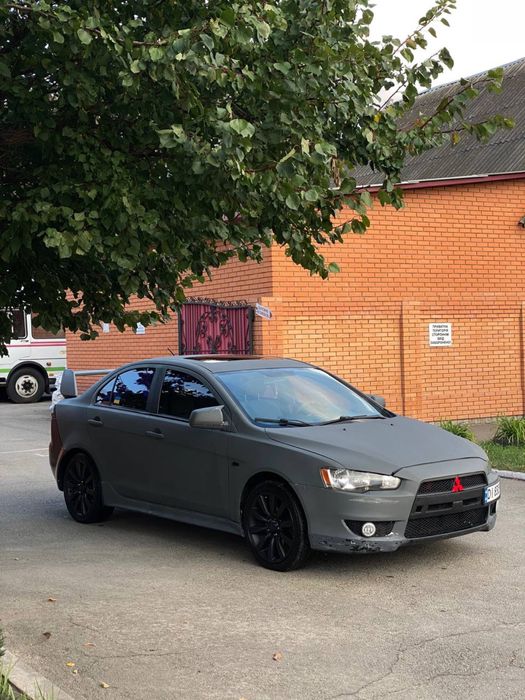 продам Mitsubishi Lanser X