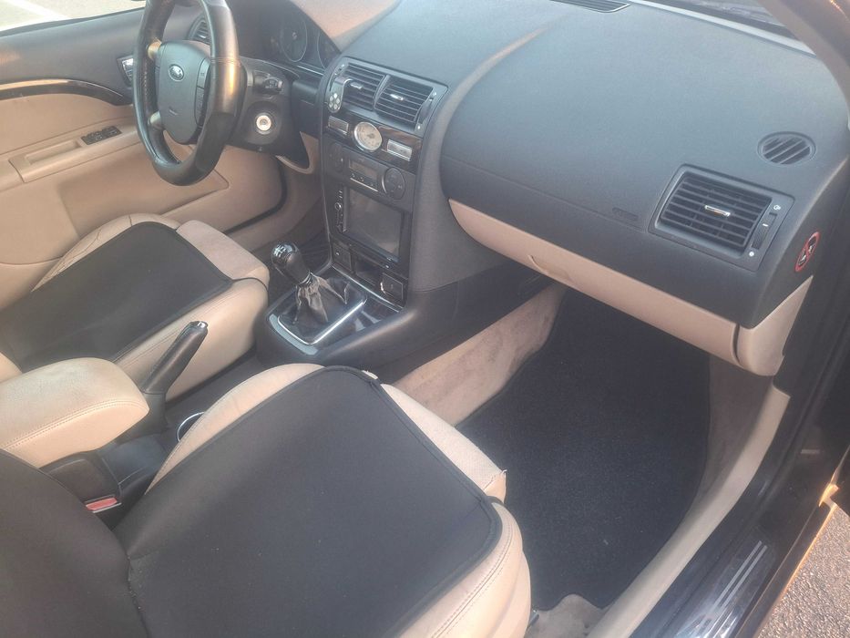 Vendo ford mondeo mk3, 2004