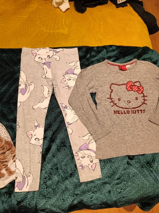 Koci domek Gabi arystokraci kotki hello kitty 110 116 bluzka spódnica