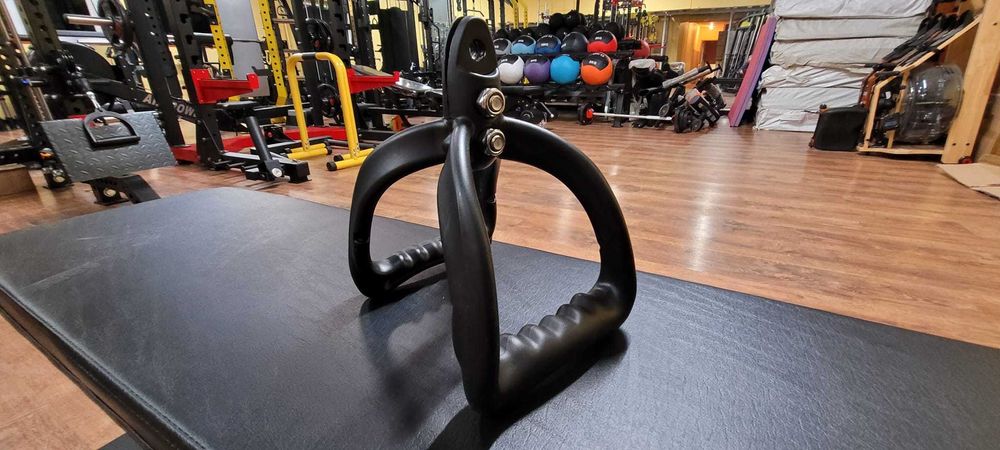 Uchwyt Piramida Siłownia Fitness NOWE Uchwyt Wąski PCV